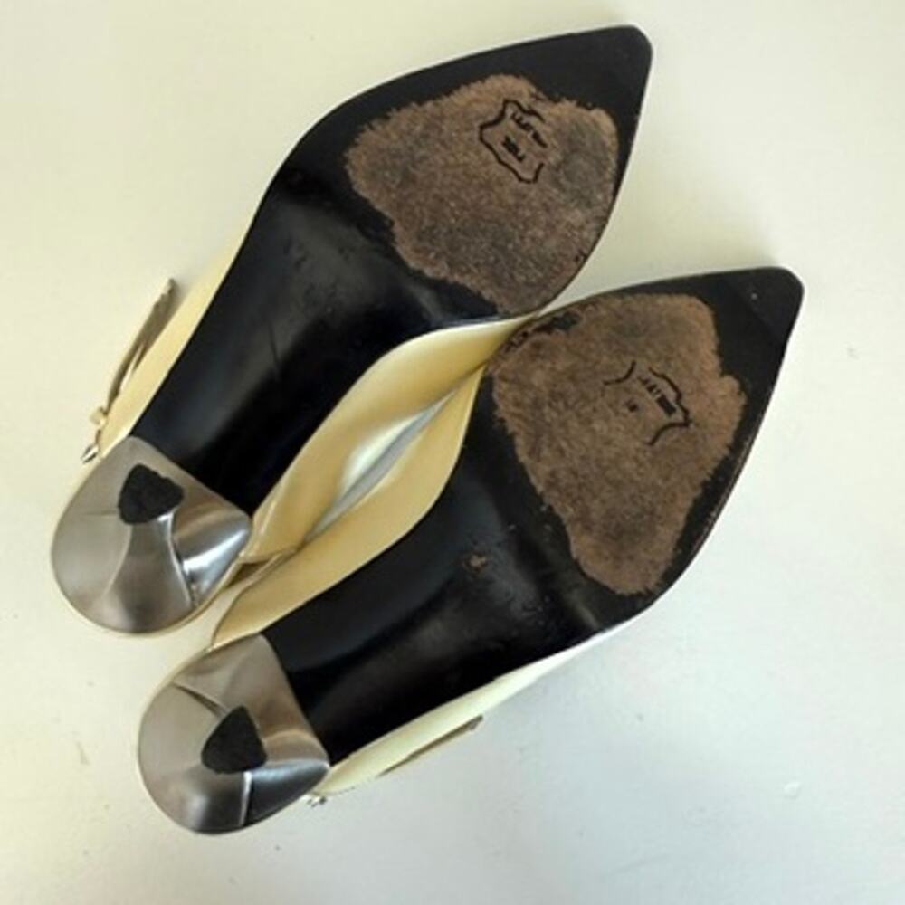 STUART WEITZMAN Slingback Heels Ivory Patent Leather Pointed Toe Size 5 Evening - Picture 6 of 11